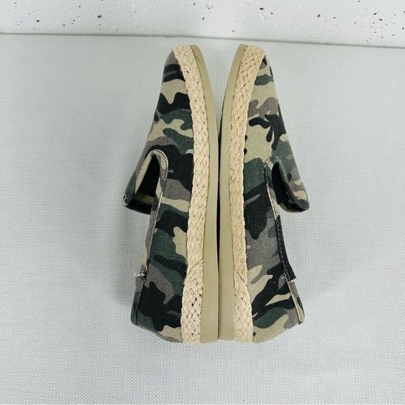 Esprit Size 7.5 Erika Green Camouflage Espadrilles Slip On Flats - Picture 8 of 12